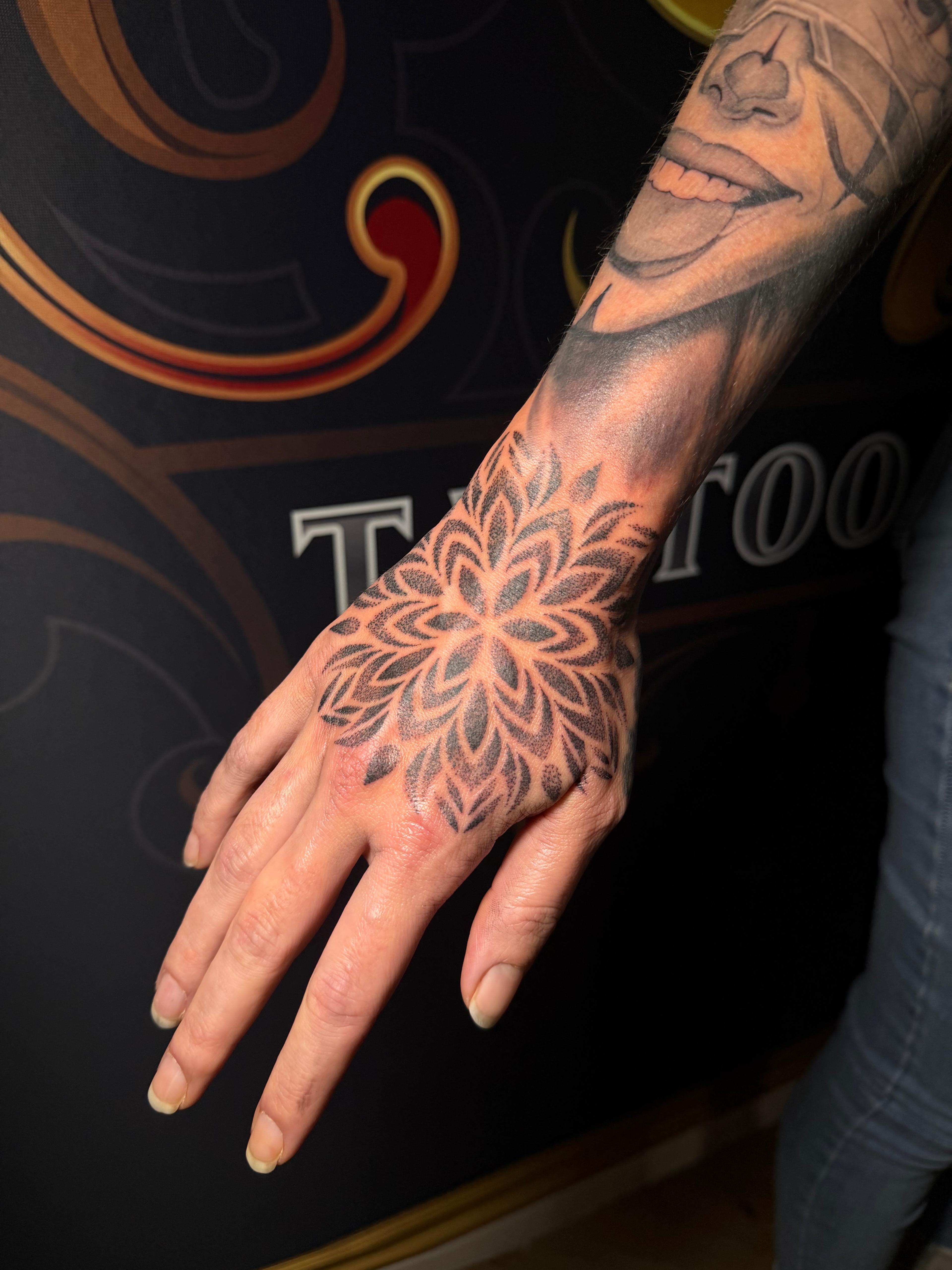 Dotwork 1